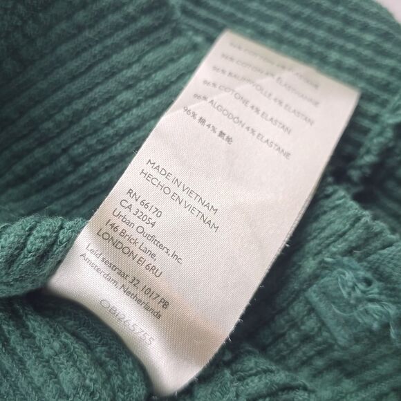 Free People -1758 Women's Moon Daisy Turtleneck Poncho Sweater Everglade Large - Picture 9 of 10